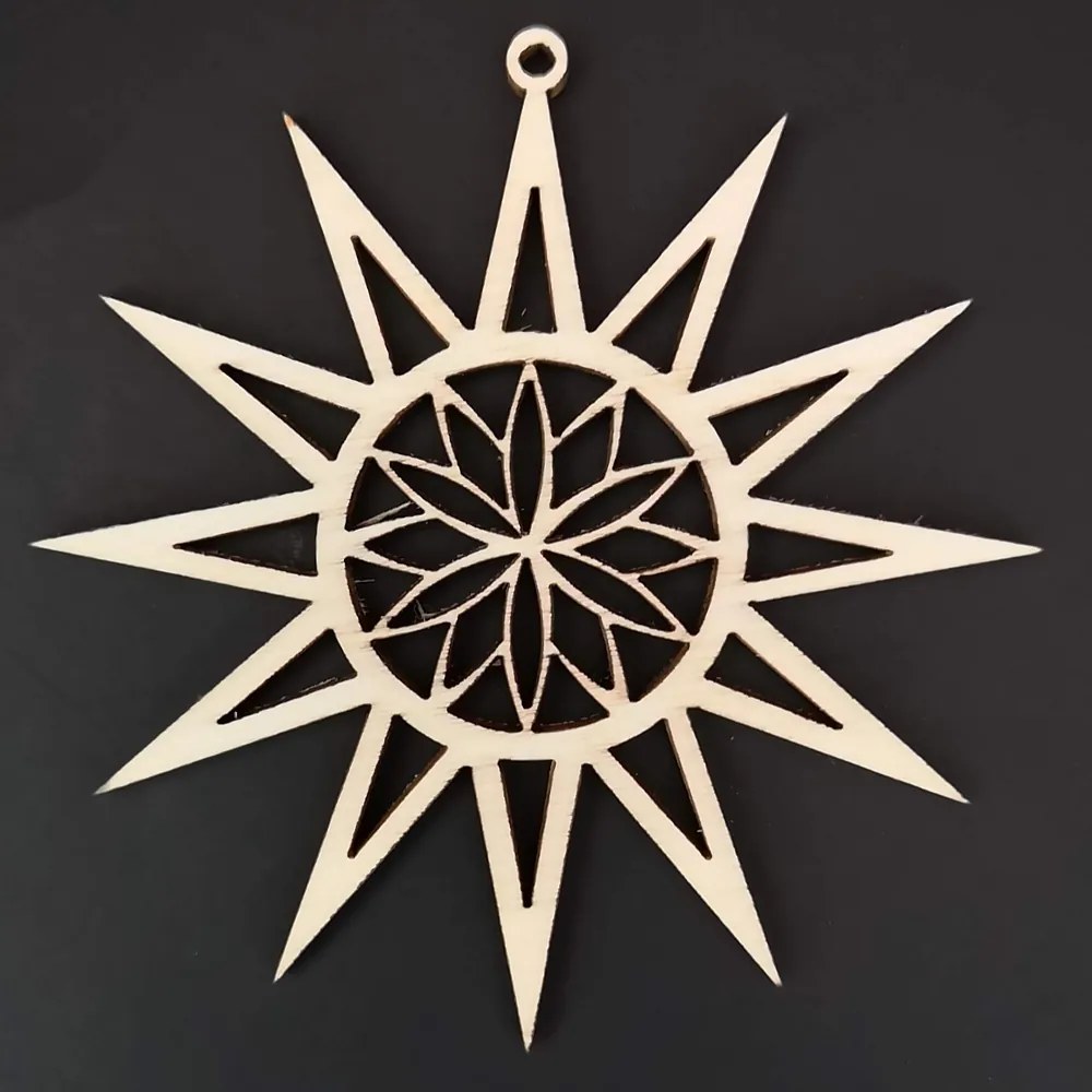 AMADEA Drevená ozdoba vločka 9 cm