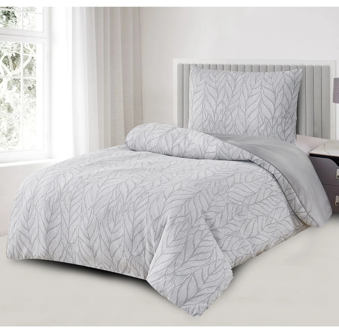 INTERMEDIC SK Posteľná bielizeň FLORIDA – žakár/satén, 140x200 + 70x90 cm, svetlosivá