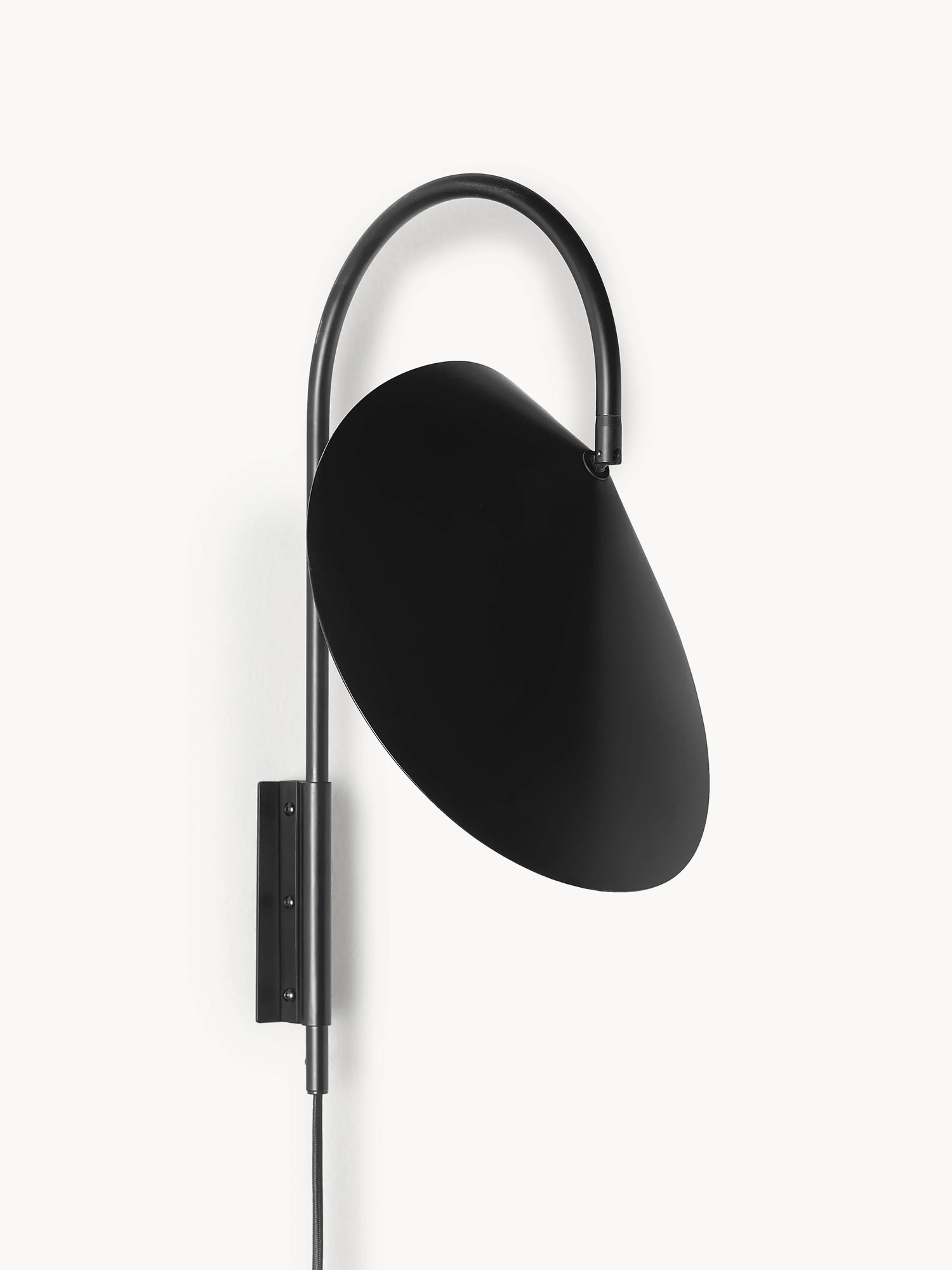 Veľké nastaviteľné nástenné svietidlo so zástrčkou Arum