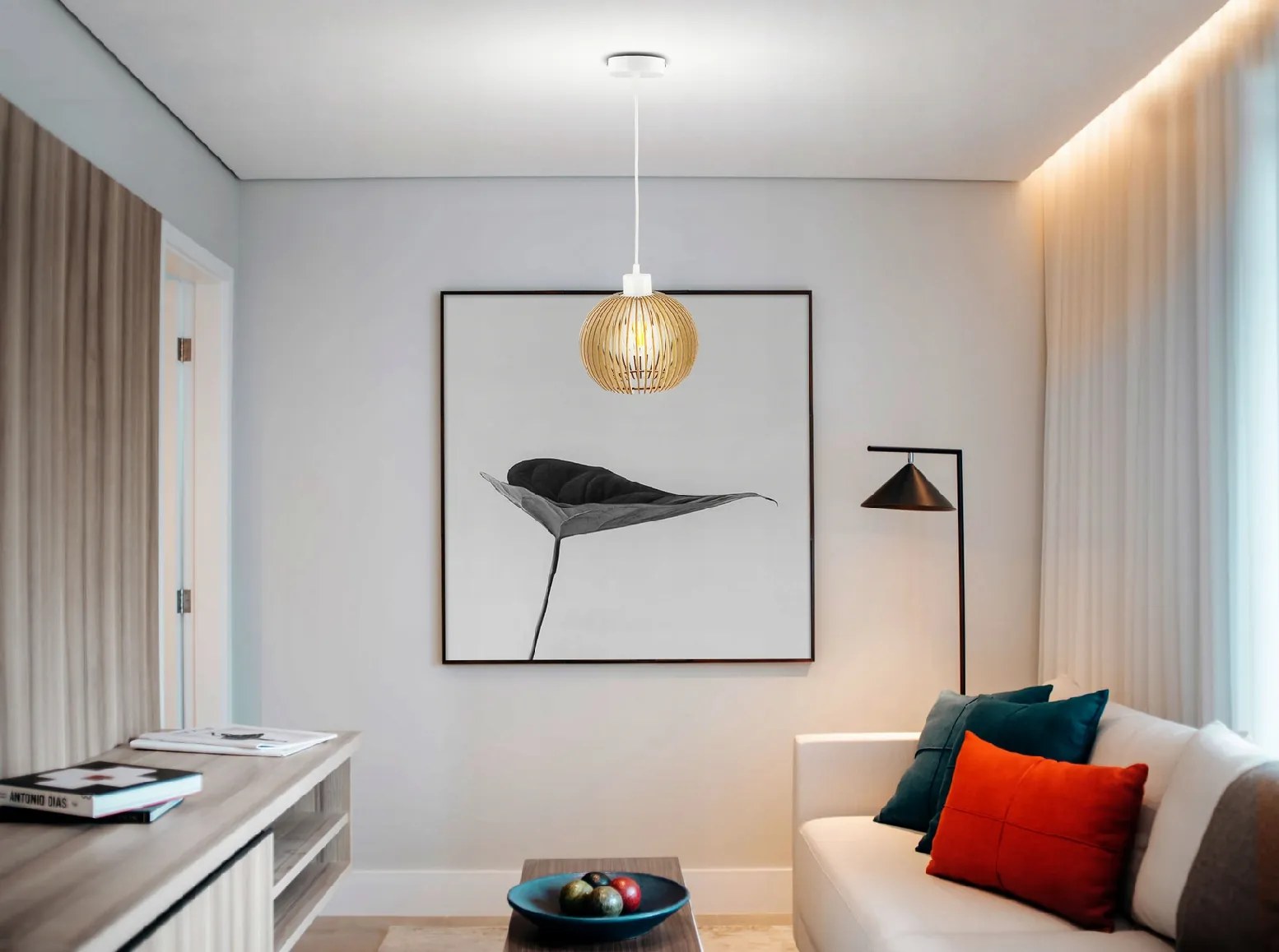 BERGE Závesná stropná lampa - drevená guľa