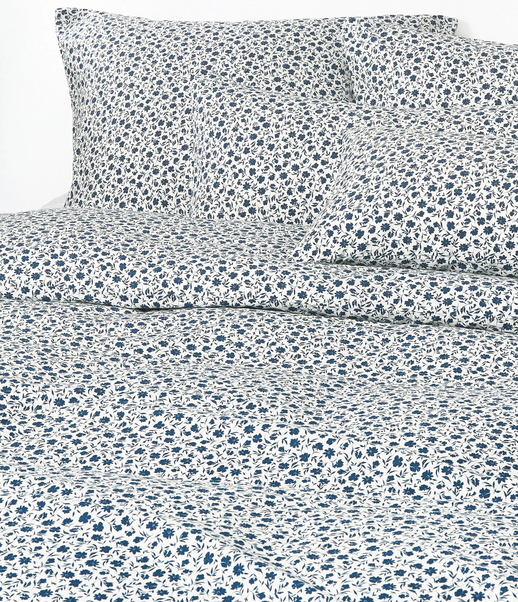 Bavlnená obliečka na paplón's jemným kvetinovým vzorom Nolana