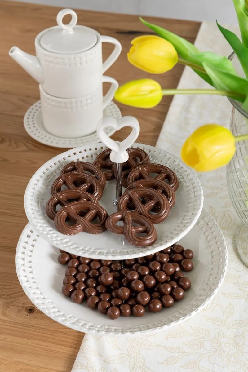 Biely keramický Tea for One Hella White - 18*16*22 cm