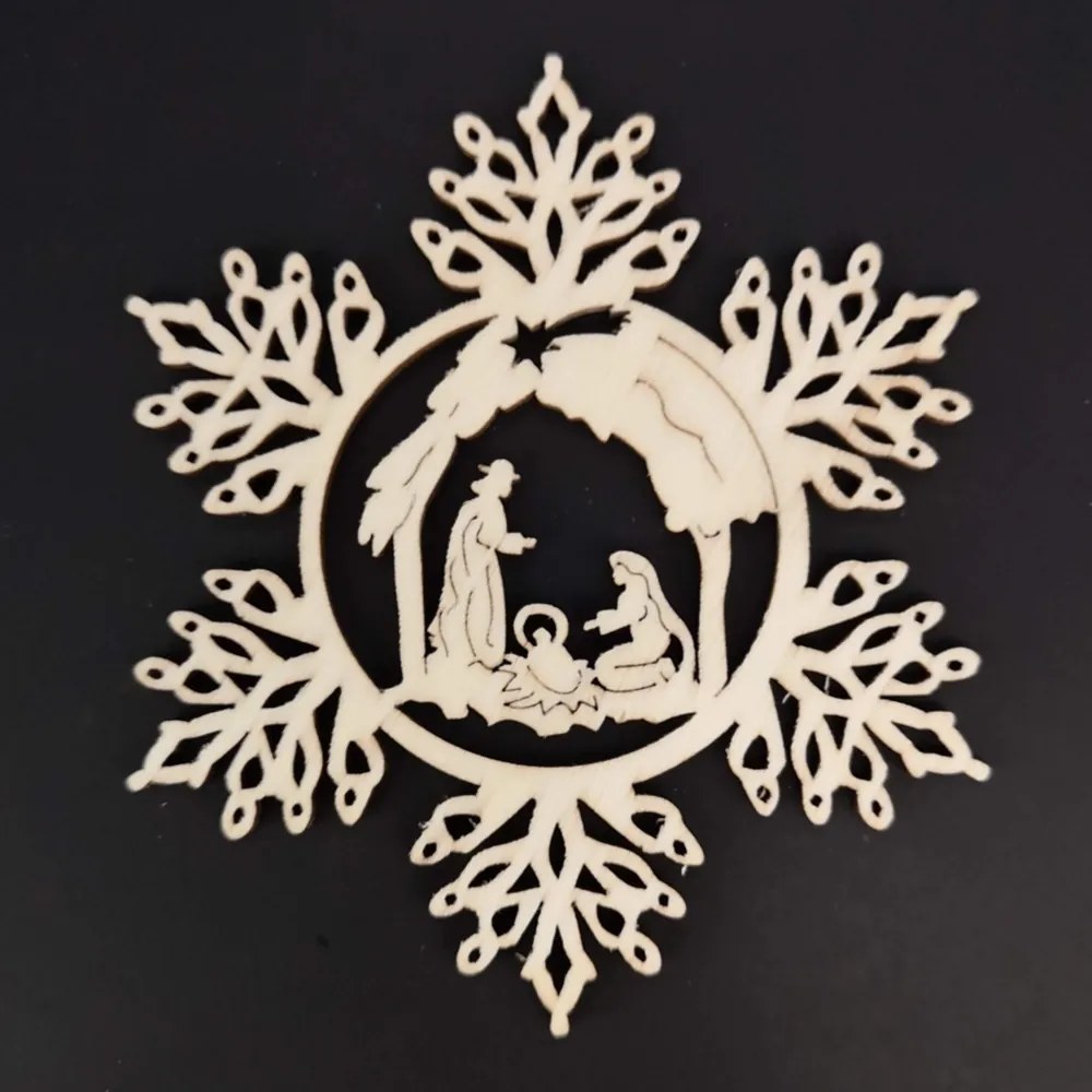 AMADEA Drevená ozdoba vločka s betlehemom 9 cm