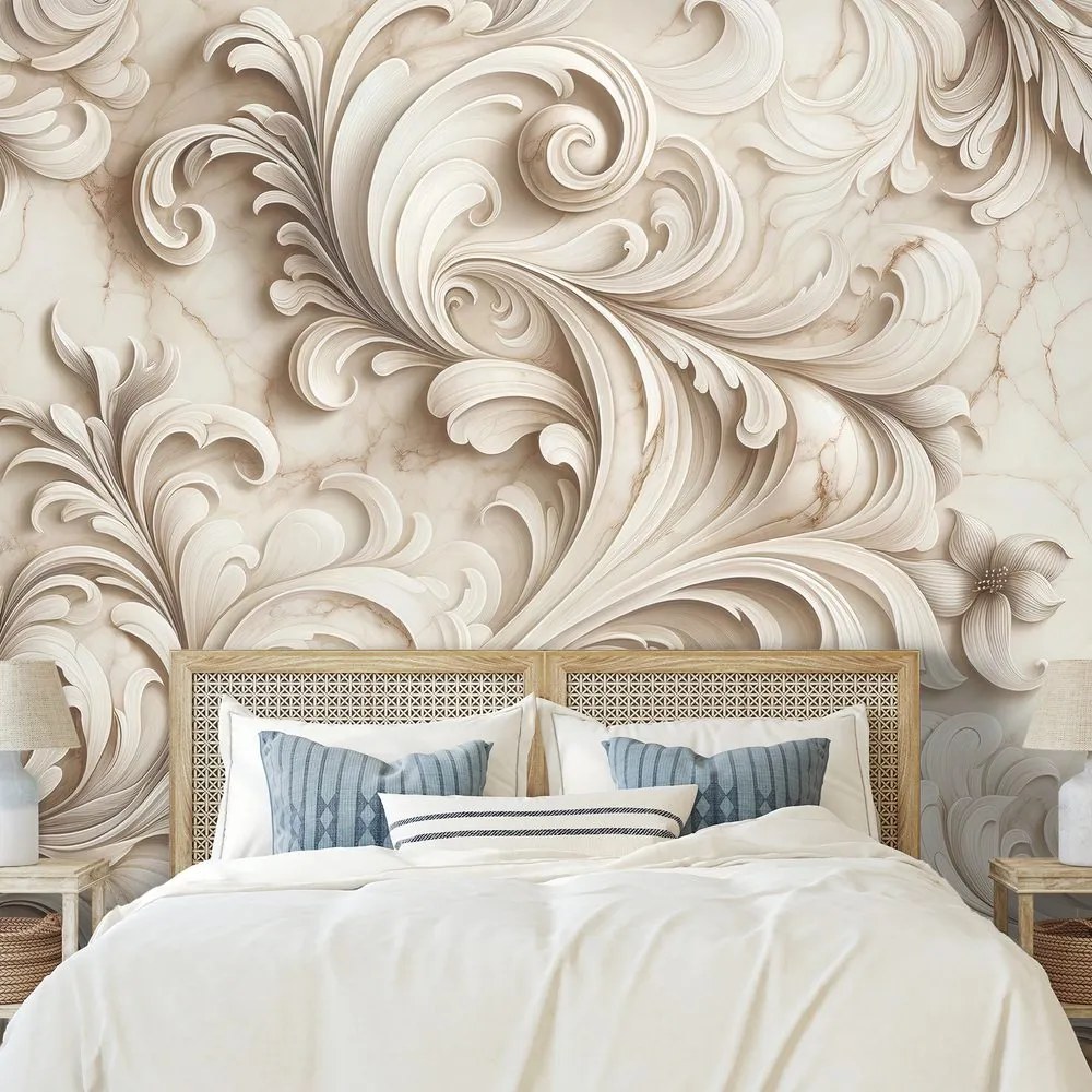Tapeta elegantné béžové ornamenty na mramore