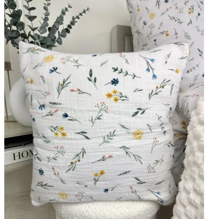 INTERMEDIC SK Mušelínová obliečka Lúka 40x40 cm – zapínanie na zips