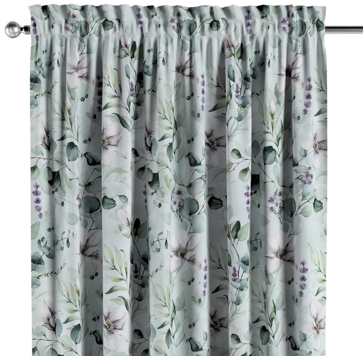 Záves s tunelom a volánom