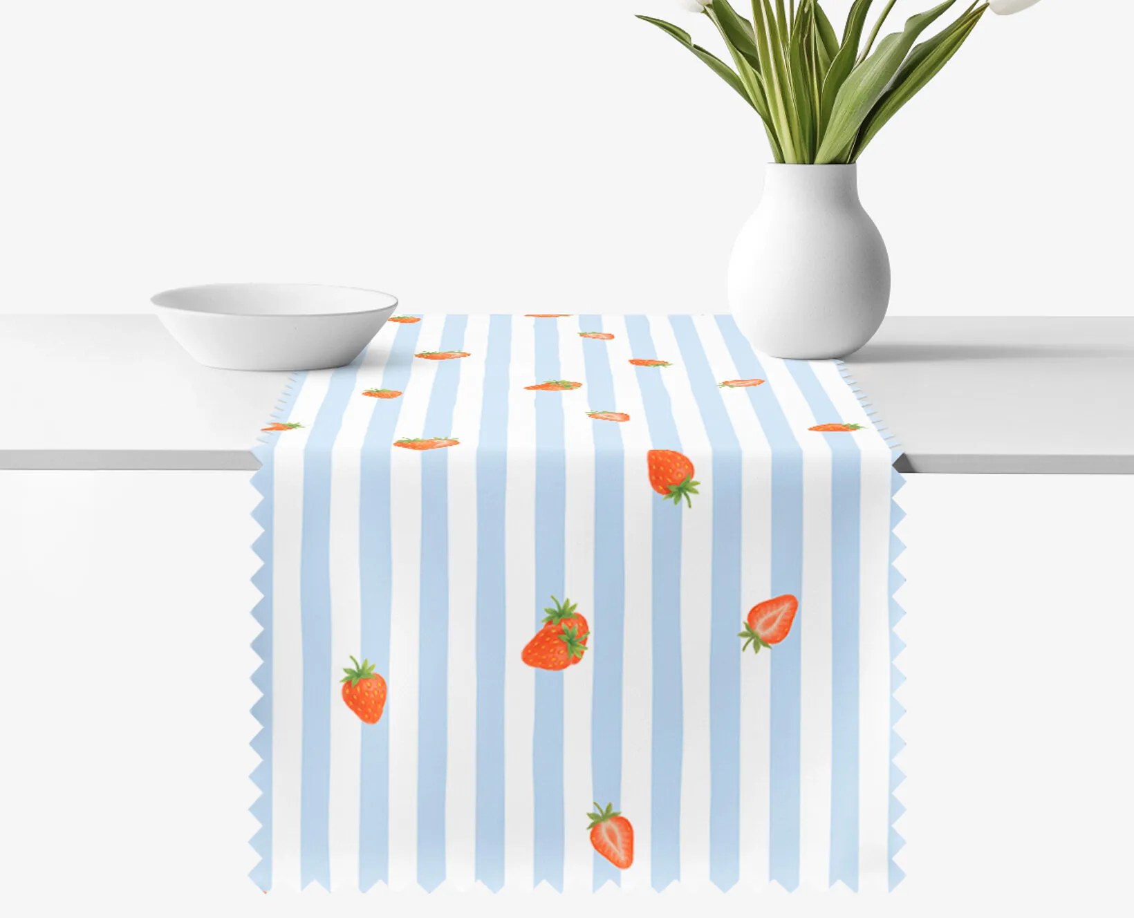 Goldea behúň na stôl teflónový - modré prúžky s jahodami 20x140 cm