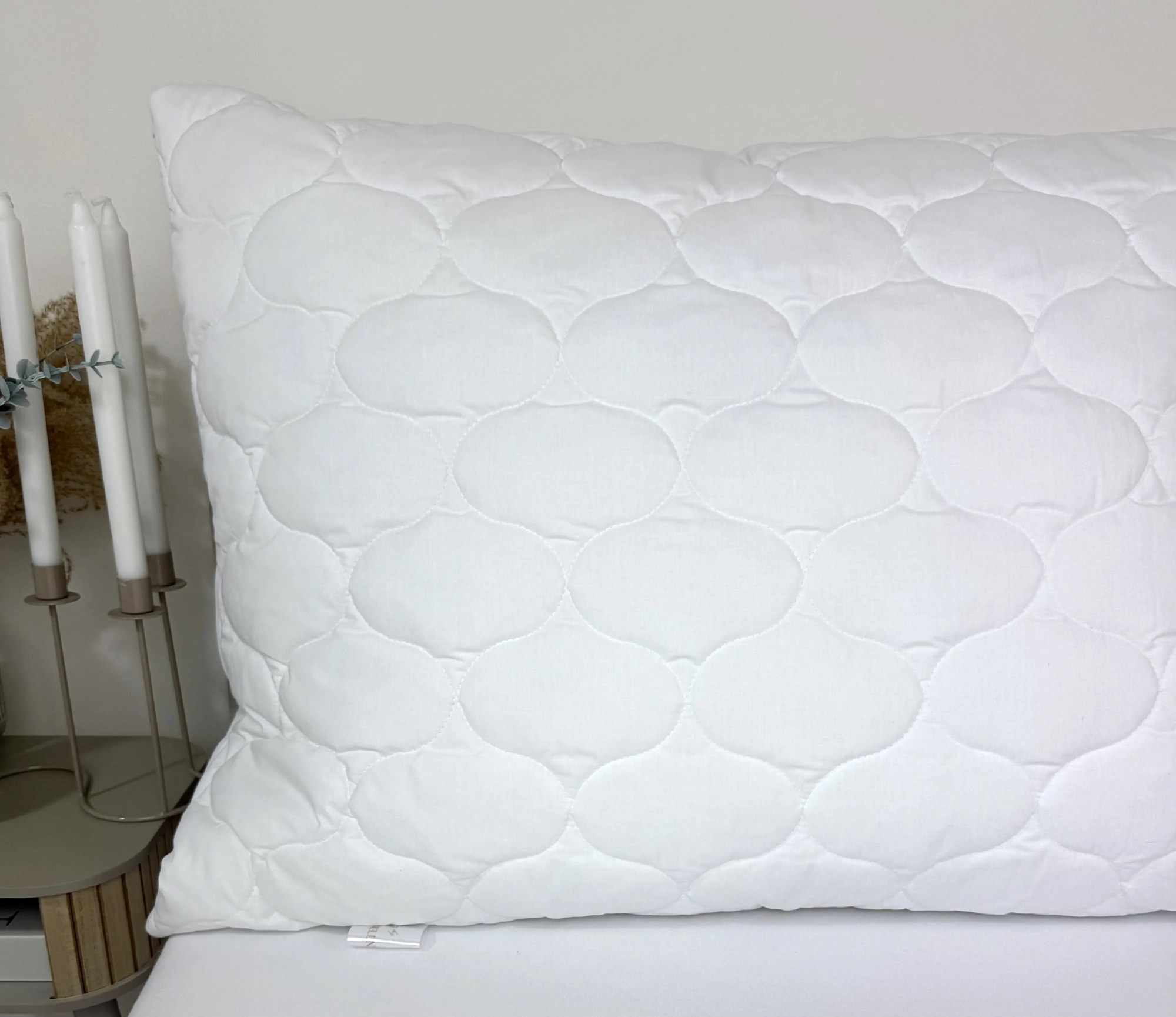 INTERMEDIC SK Hypoalergénny vankúš Pure+ – bavlna & komfort od Queen Plačkovej Veľkosť: 70x90 cm