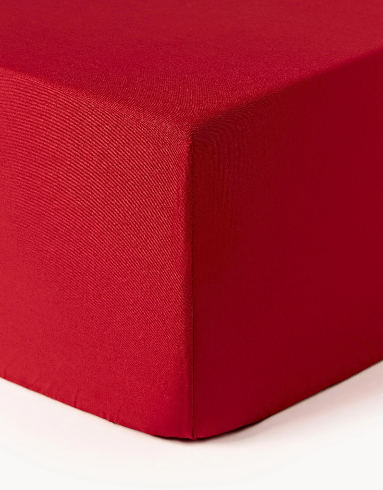 Elastická plachta na kontinentálnu posteľ Elsie