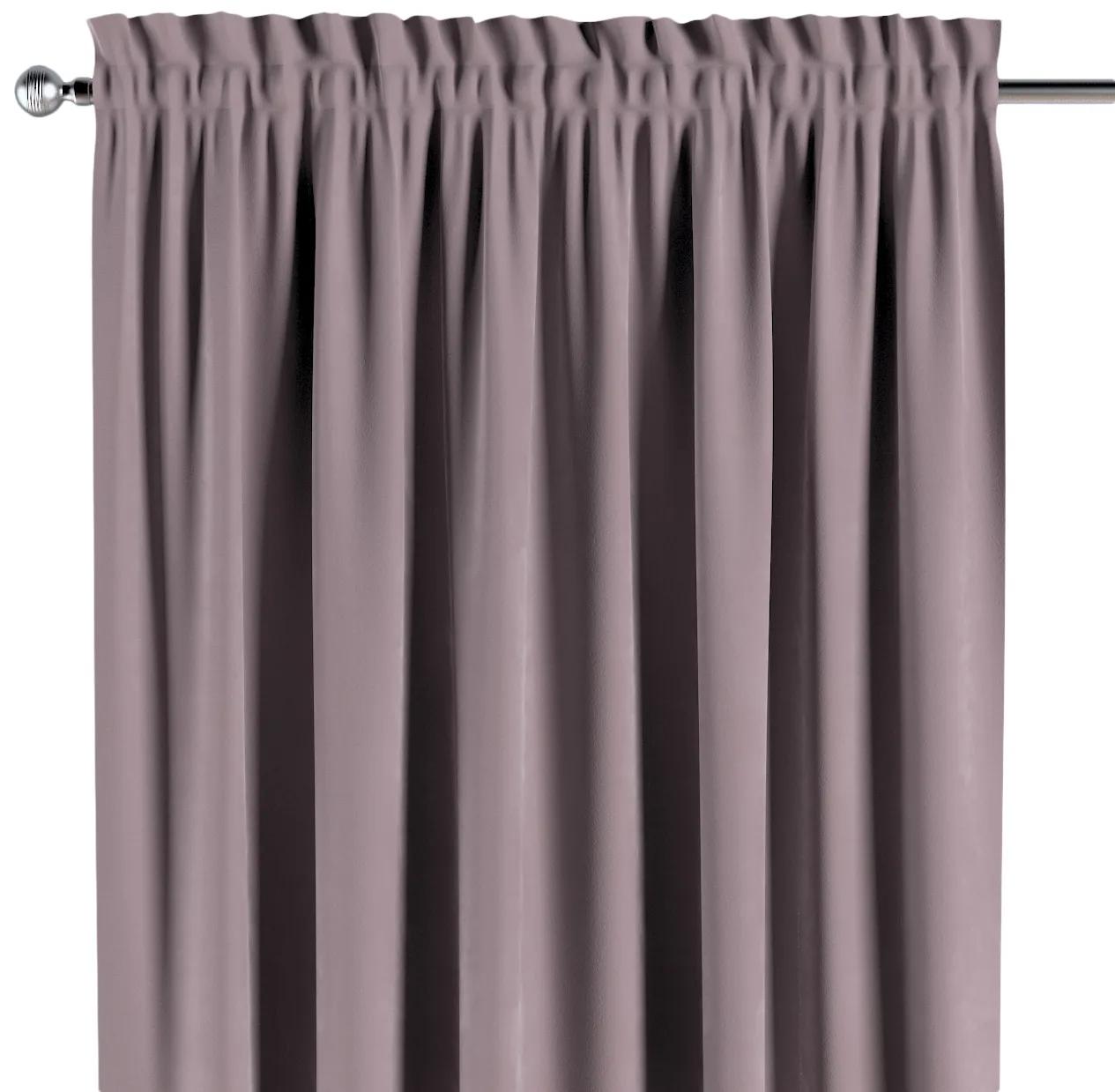 Záves s tunelom a volánom