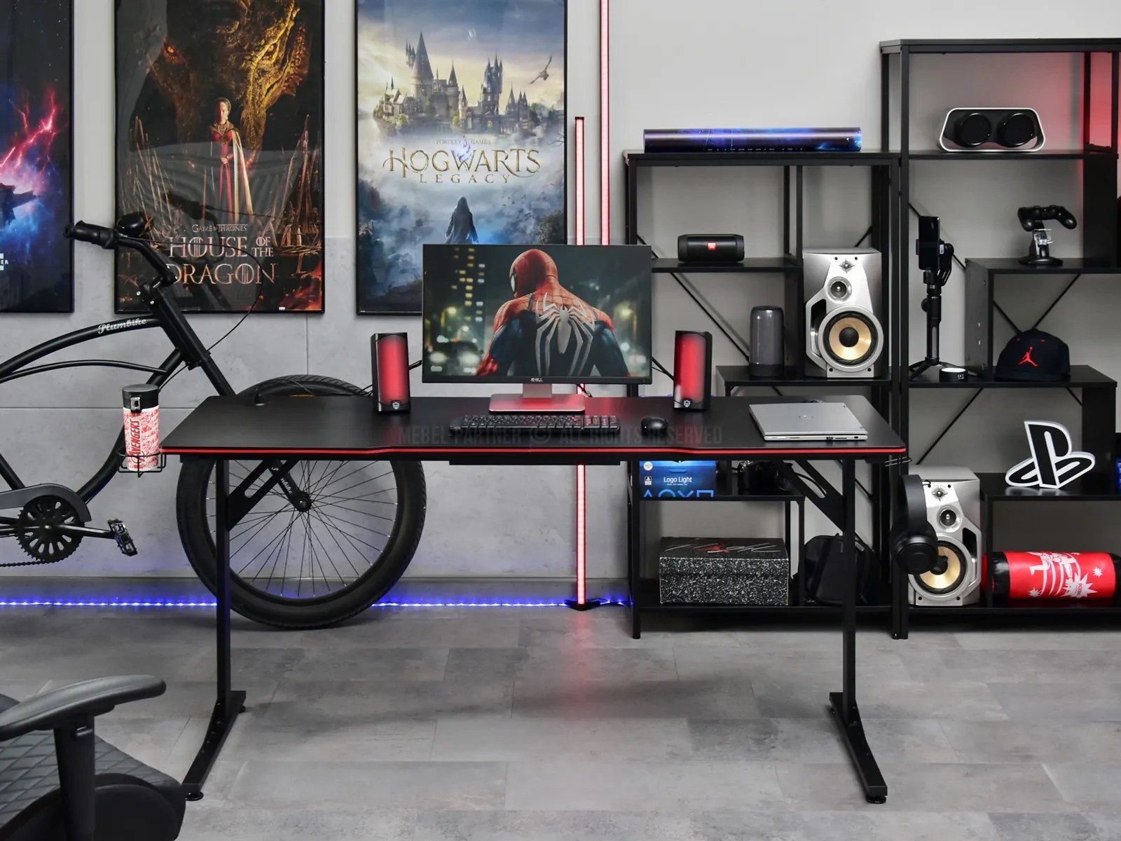 PC stolík Matts 160 (čierna). Akcia -33%. Vlastná spoľahlivá doprava až k Vám domov. 1109783