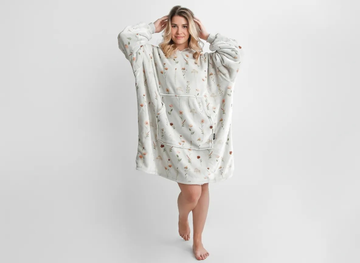 XPOSE® Mikinová deka DIVOKÉ MAKY - svetlo sivá