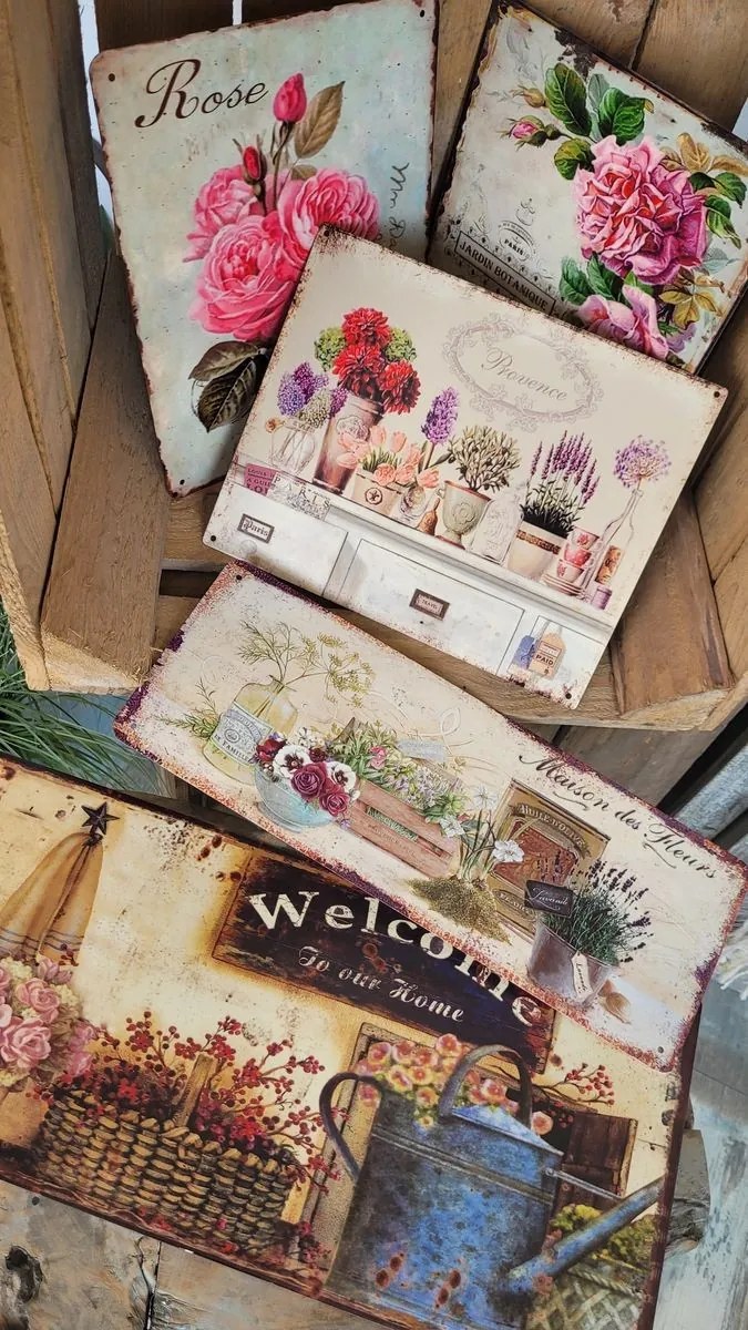 Béžová antik nástenná kovová ceduľa Provence - 25*20 cm