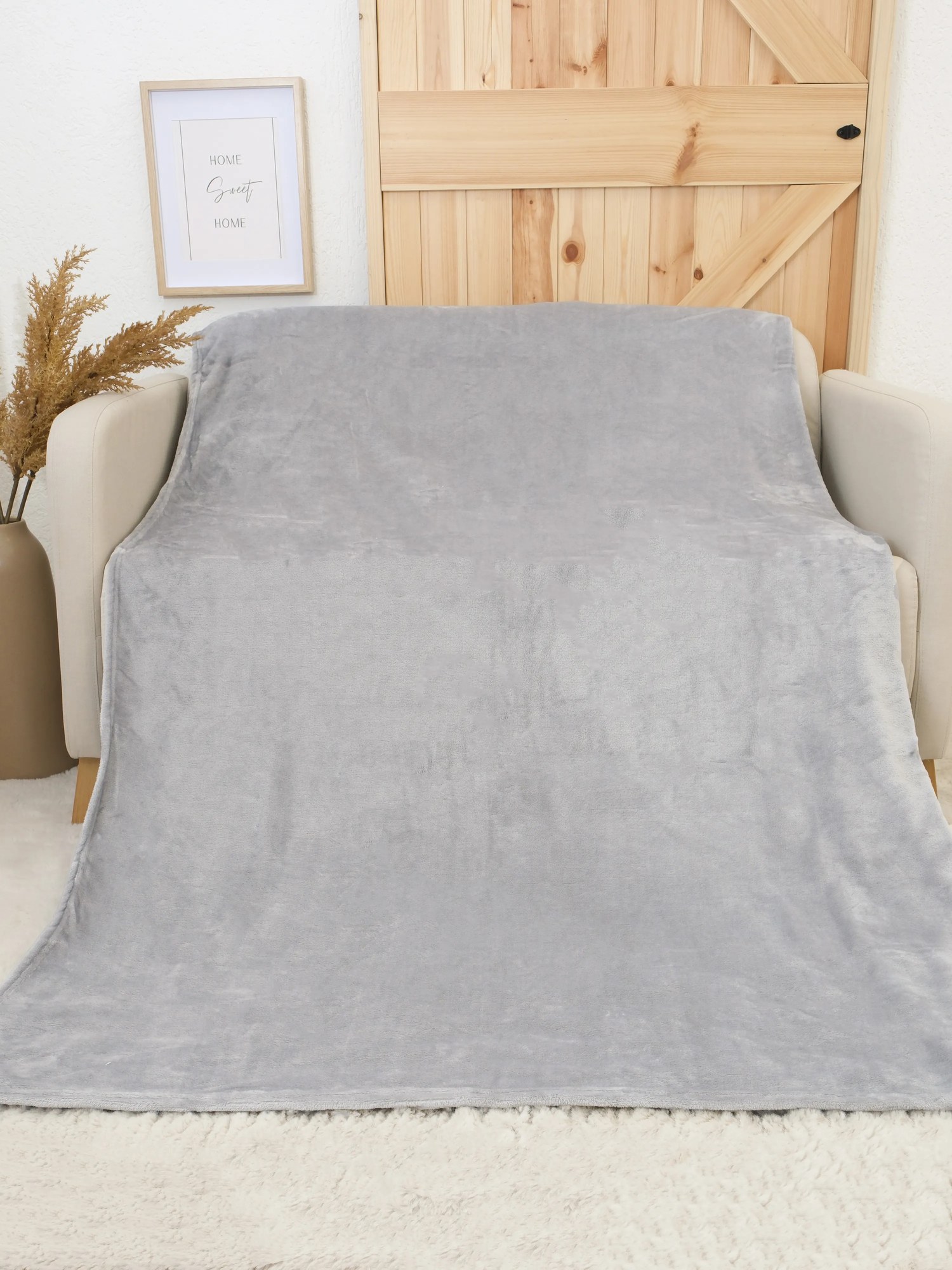 Deka mikroplyš Exclusive 150 × 200 cm – Laura svetlo sivá