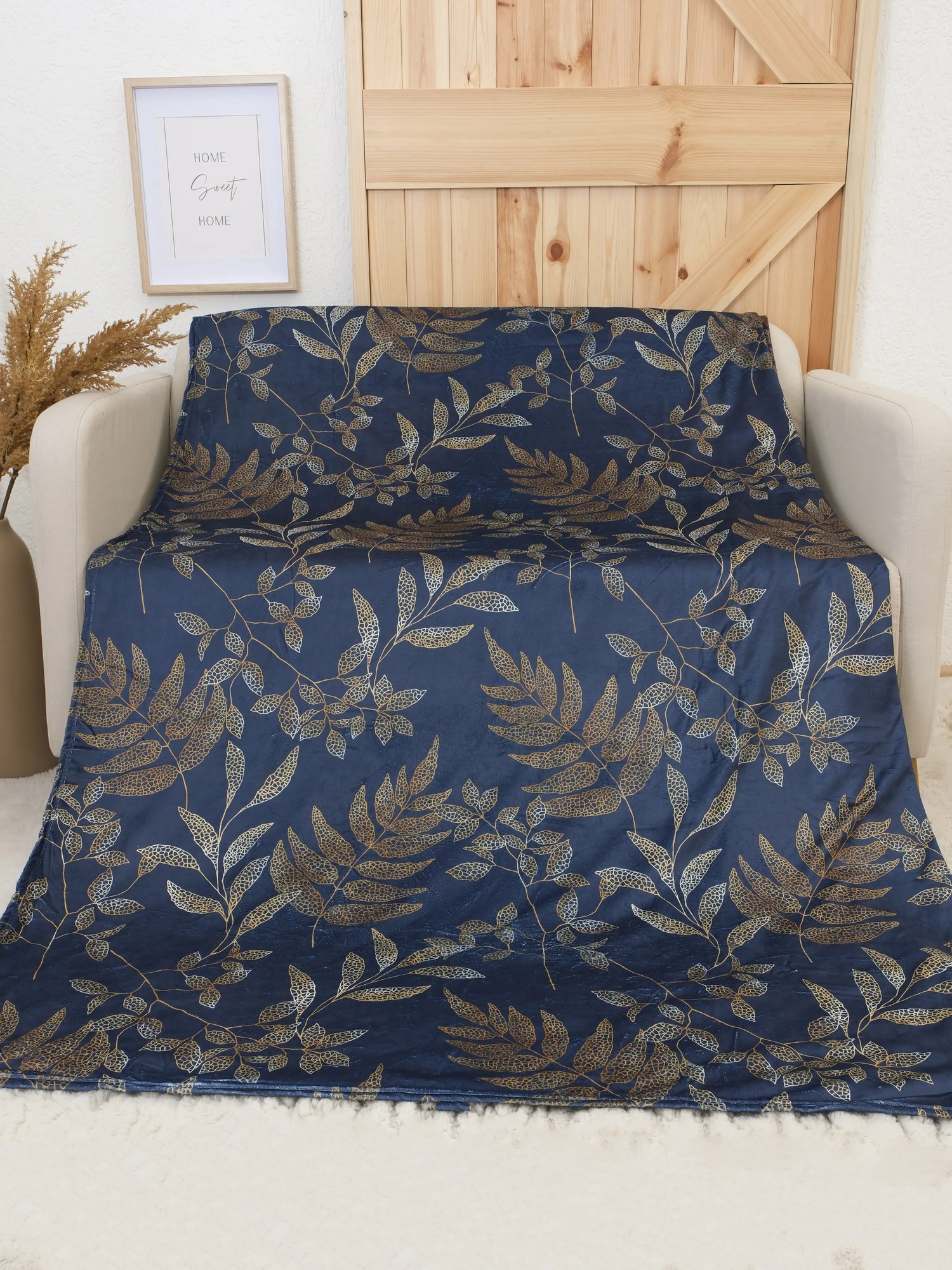 Deka mikroplyš Digital 150 × 200 cm – Gabriela tmavo modrá