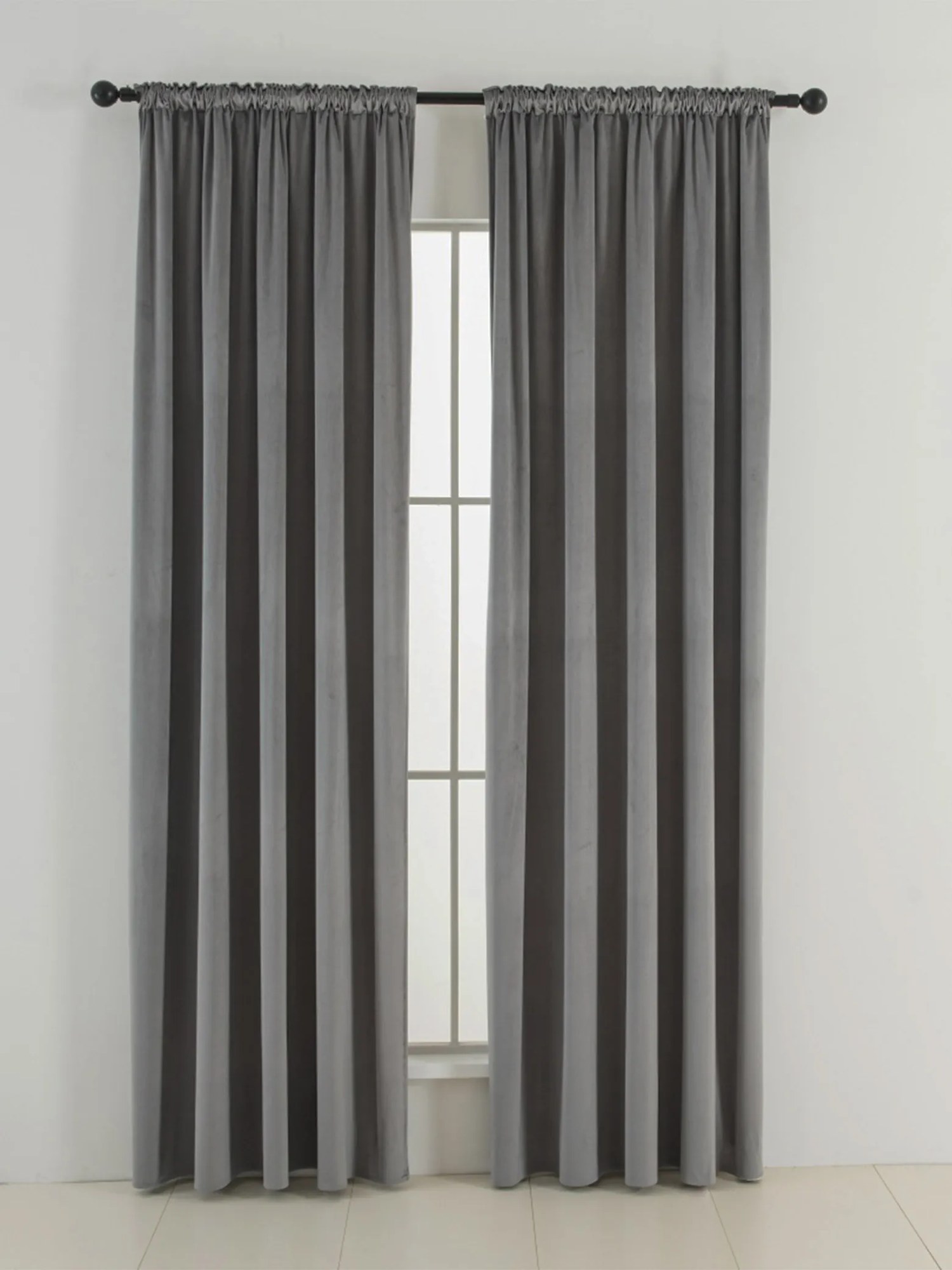 Zamatové zatemňovacie závesy Cesar sivé - 140 x 250 cm (2ks) - riasiaca stuha