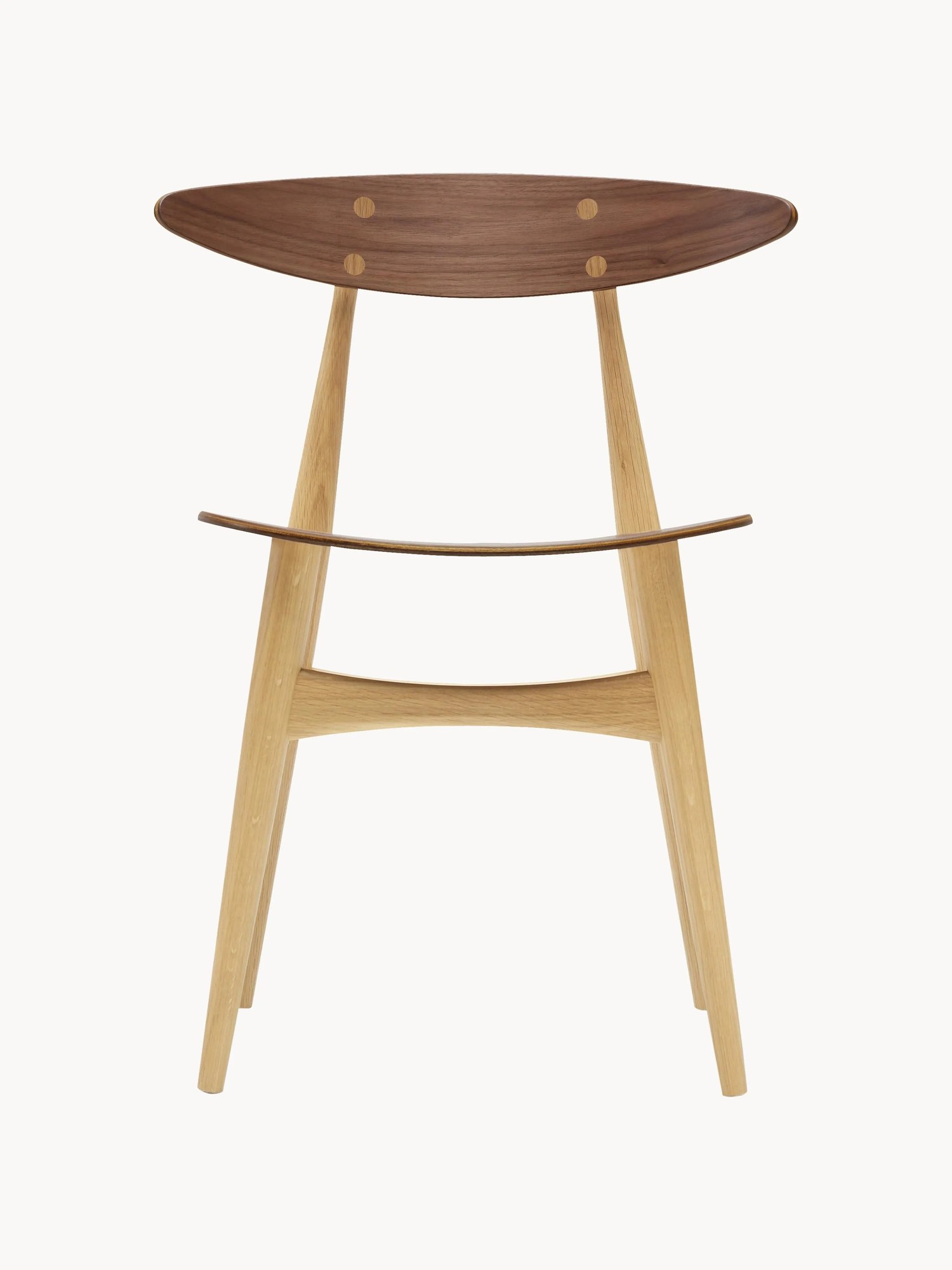 Drevená jedálenská stolička z dubového dreva CH33T