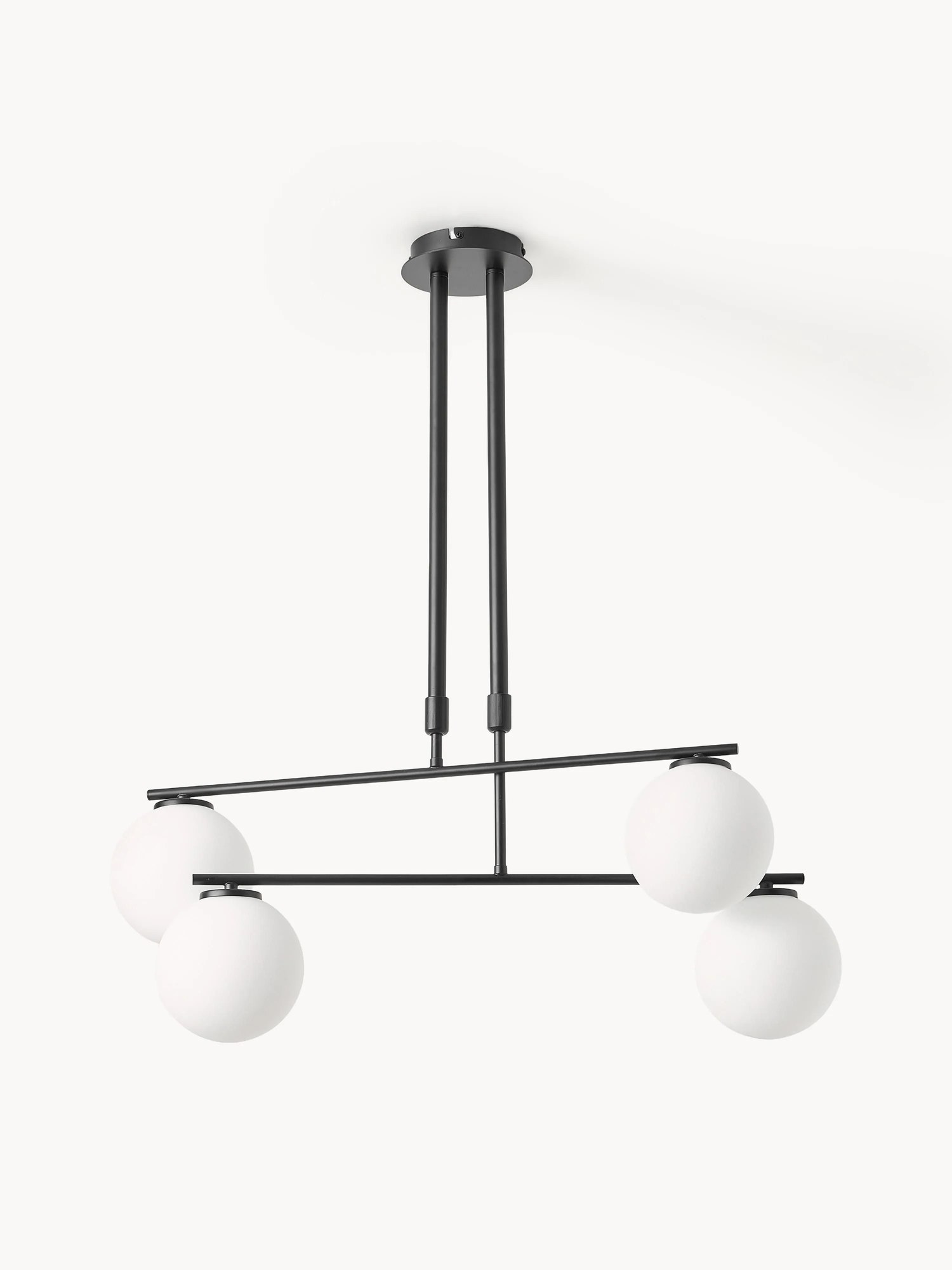 Závesné svietidlo z opálového skla Atlanta