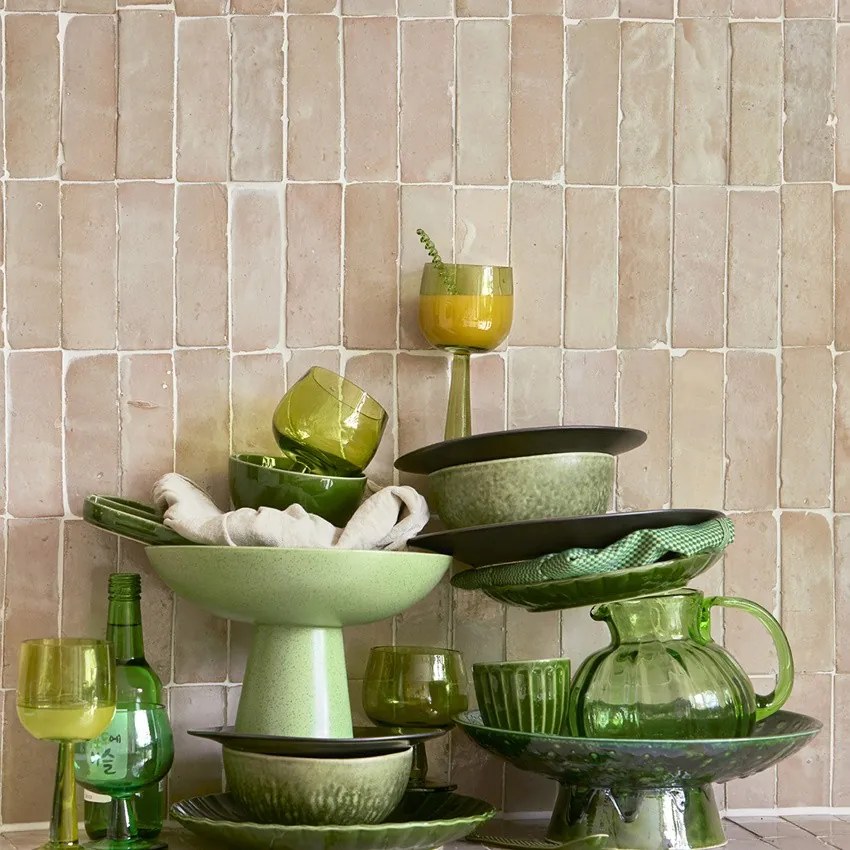 Set 4ks zelená olív poháre na víno na vysokej nohe The Emeralds - Ø 8*17cm/ 200ml