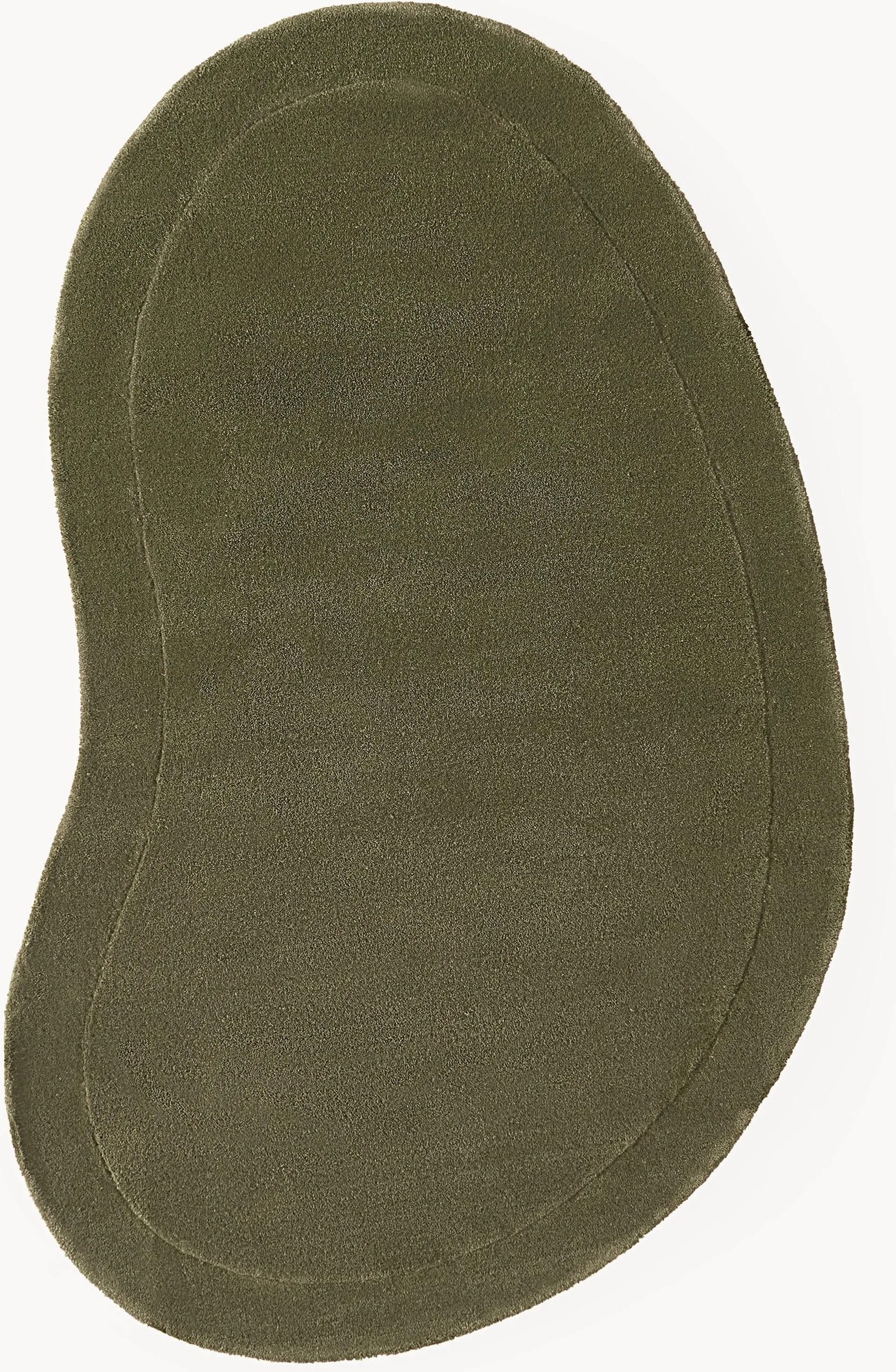 Ručne tuftovaný vlnený koberec v organickom tvare Kadey