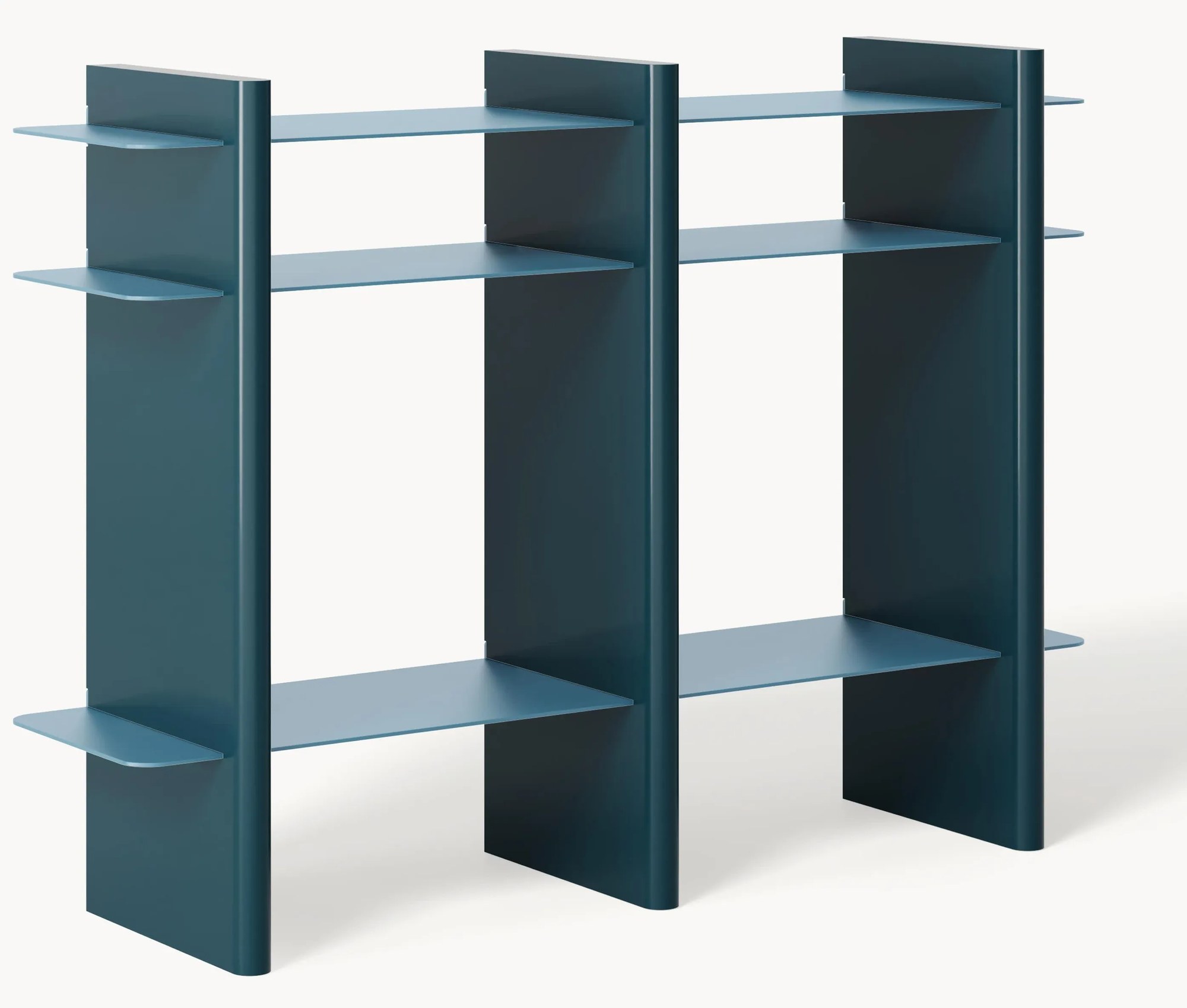 Regál's kovovými prvkami Rami