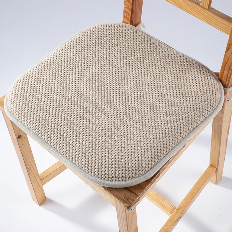 Podsedák z pamäťovej peny béžový sada 2 ks