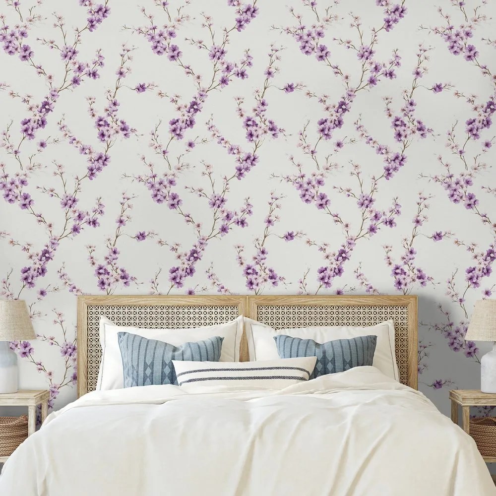 Tapeta fialové kvety na svetlom pozadí