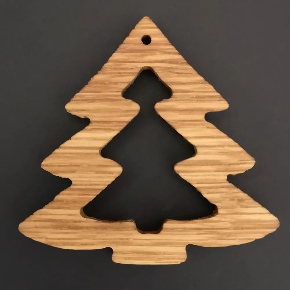 AMADEA Drevená ozdoba z masívu - stromček 6 cm