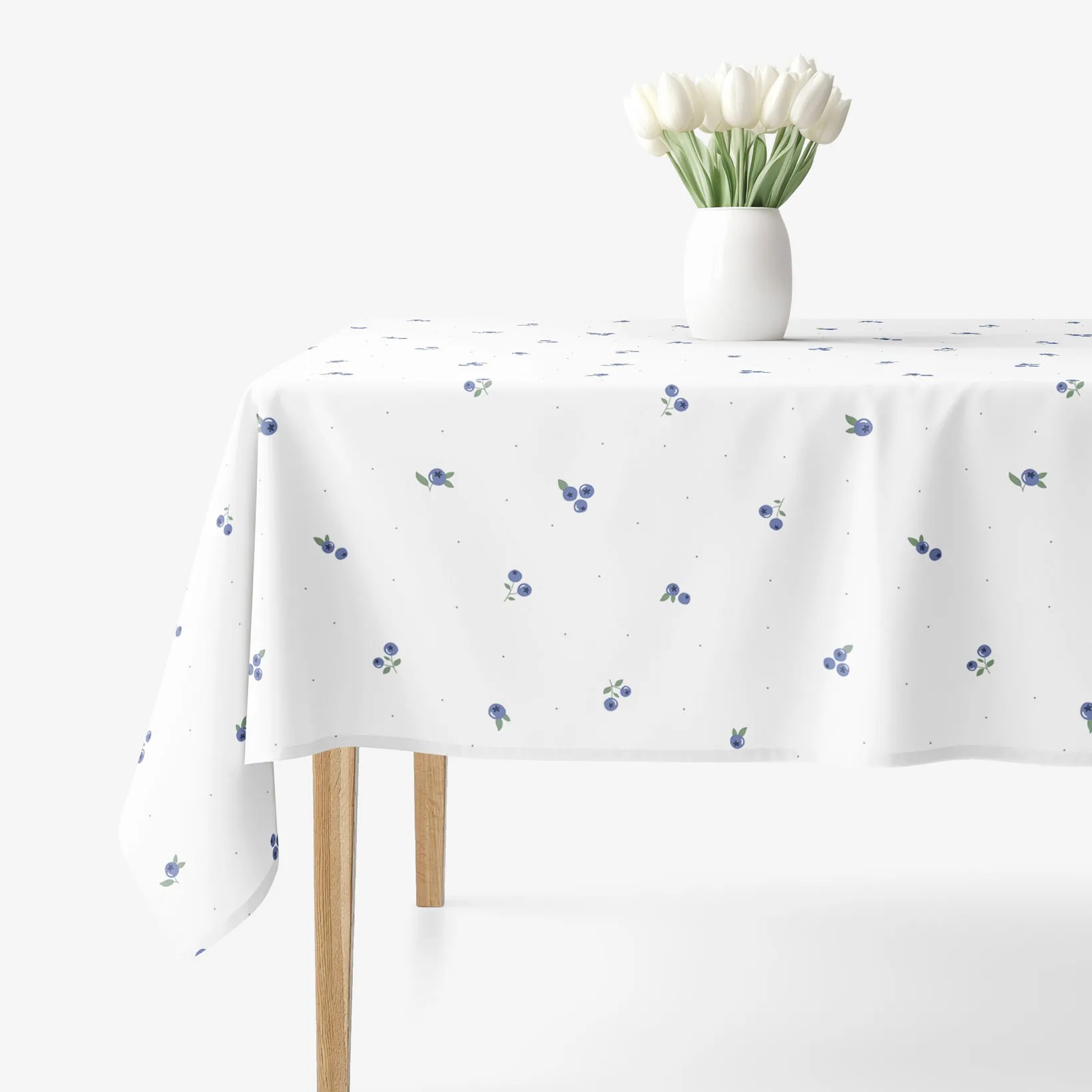 Goldea hranatý obrus 100% bavlnené plátno - čučoriedky 80 x 80 cm