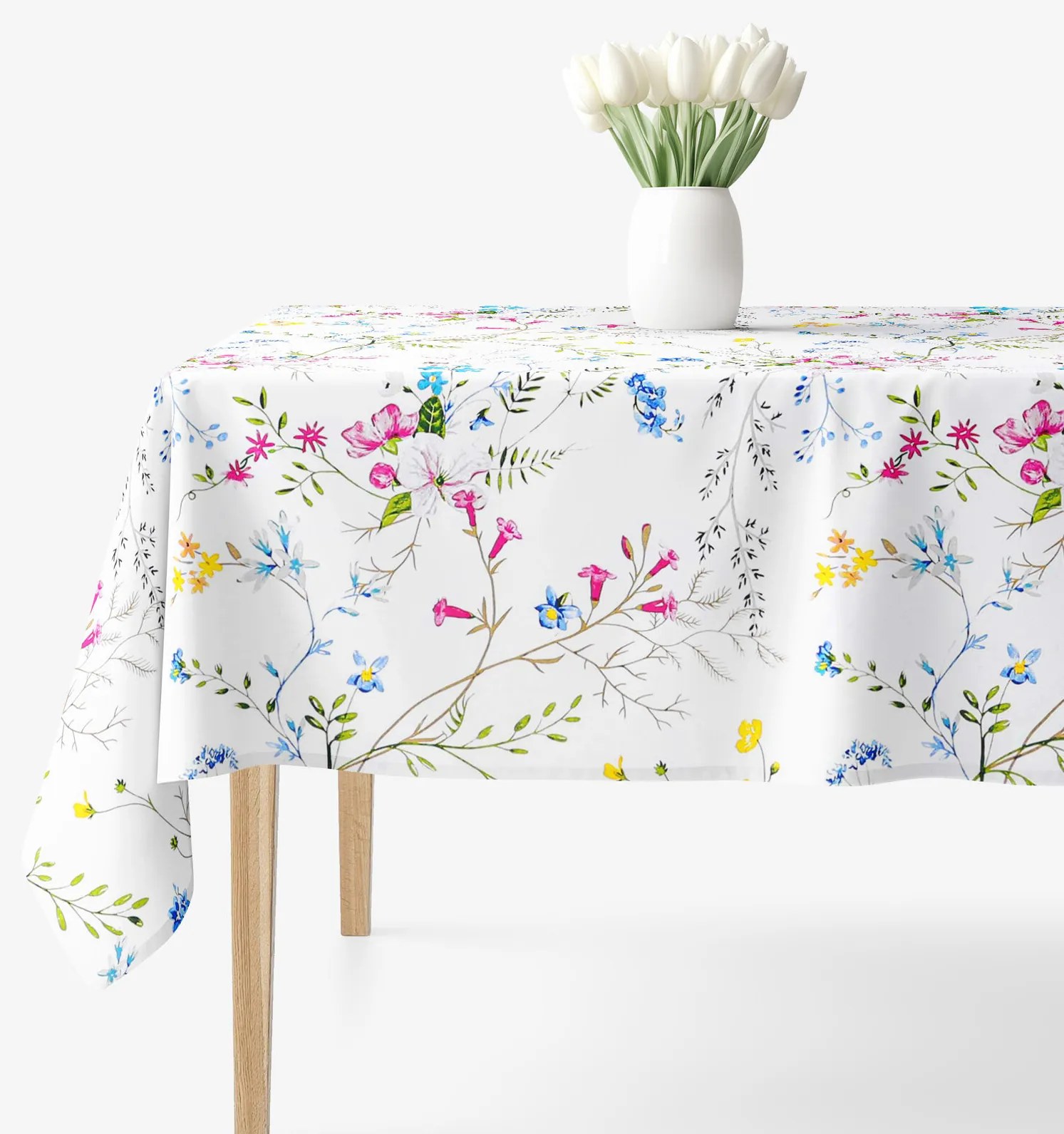 Goldea hranatý obrus 100% bavlnené plátno - maľované lúčne kvety 120 x 120 cm