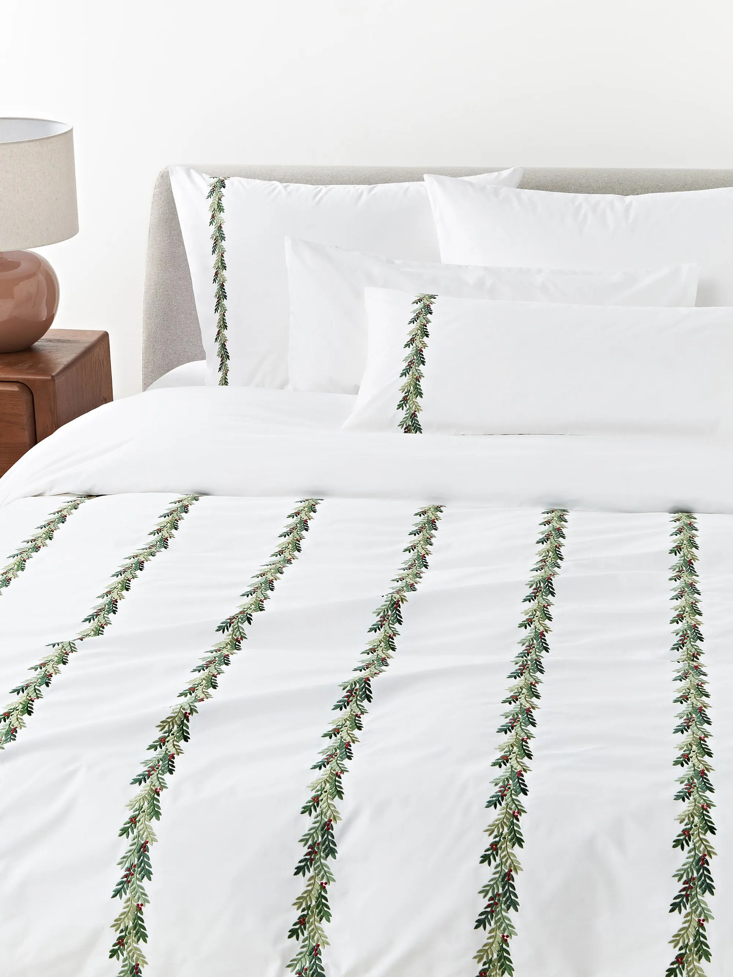 Bavlnená obliečka na paplón's vianočnou výšivkou Evan