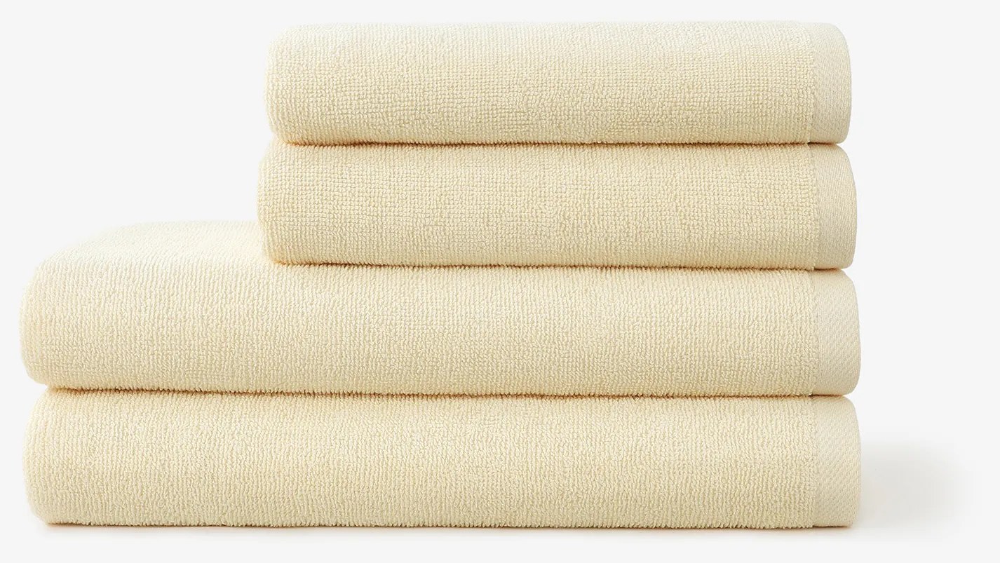 Goldea bavlnený froté uterák / osuška soft bez bordúry – smotanový 70 x 140 cm