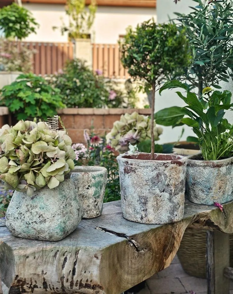 Dekoratívny béžový antik terakotový kvetináč Teracci M - 14*14*13 cm