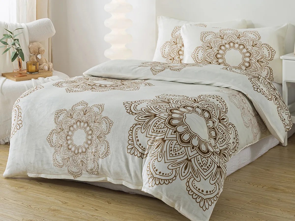 XPOSE® Mikroplyšové obliečky HARMONY Exclusive - béžové