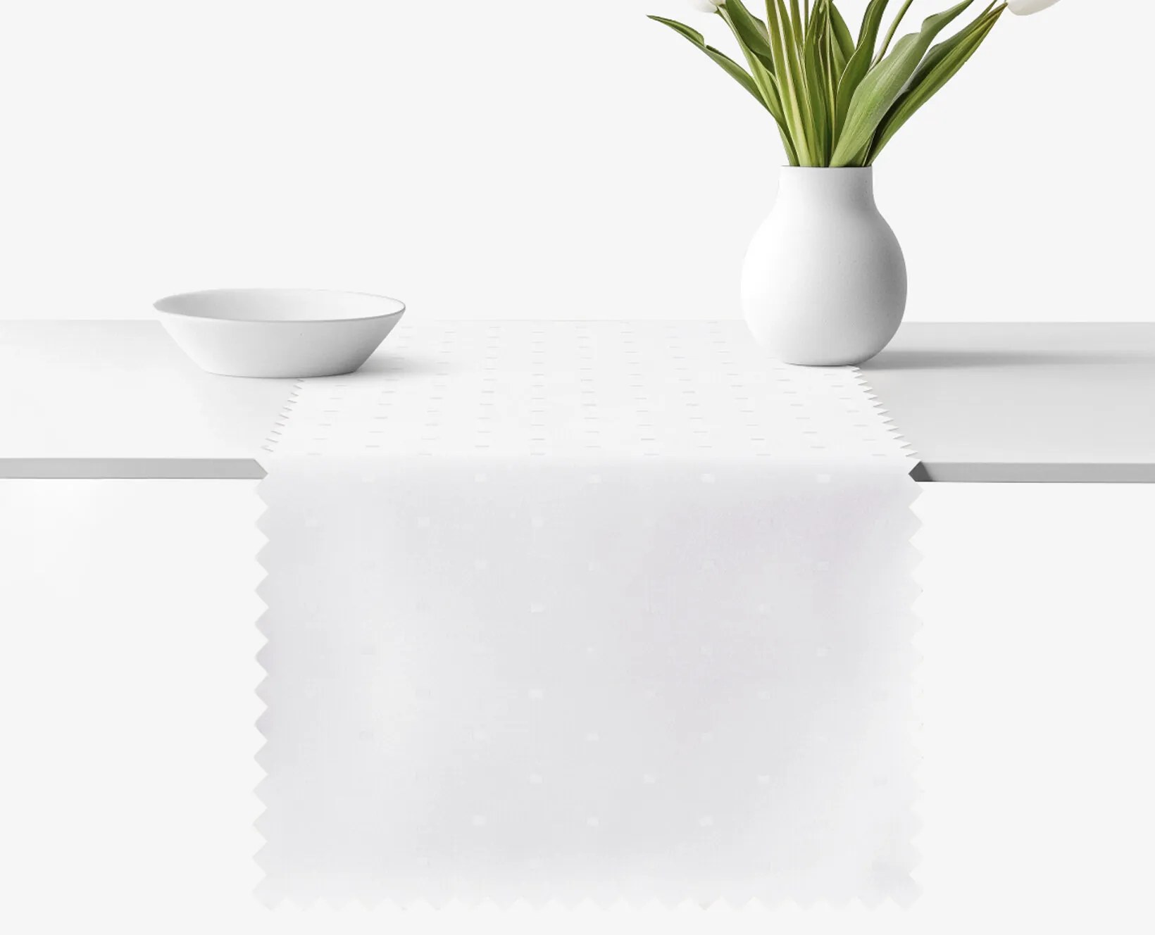 Goldea sviatočný behúň na stôl teflónový - biely s lesklými obdĺžnikmi 50x160 cm