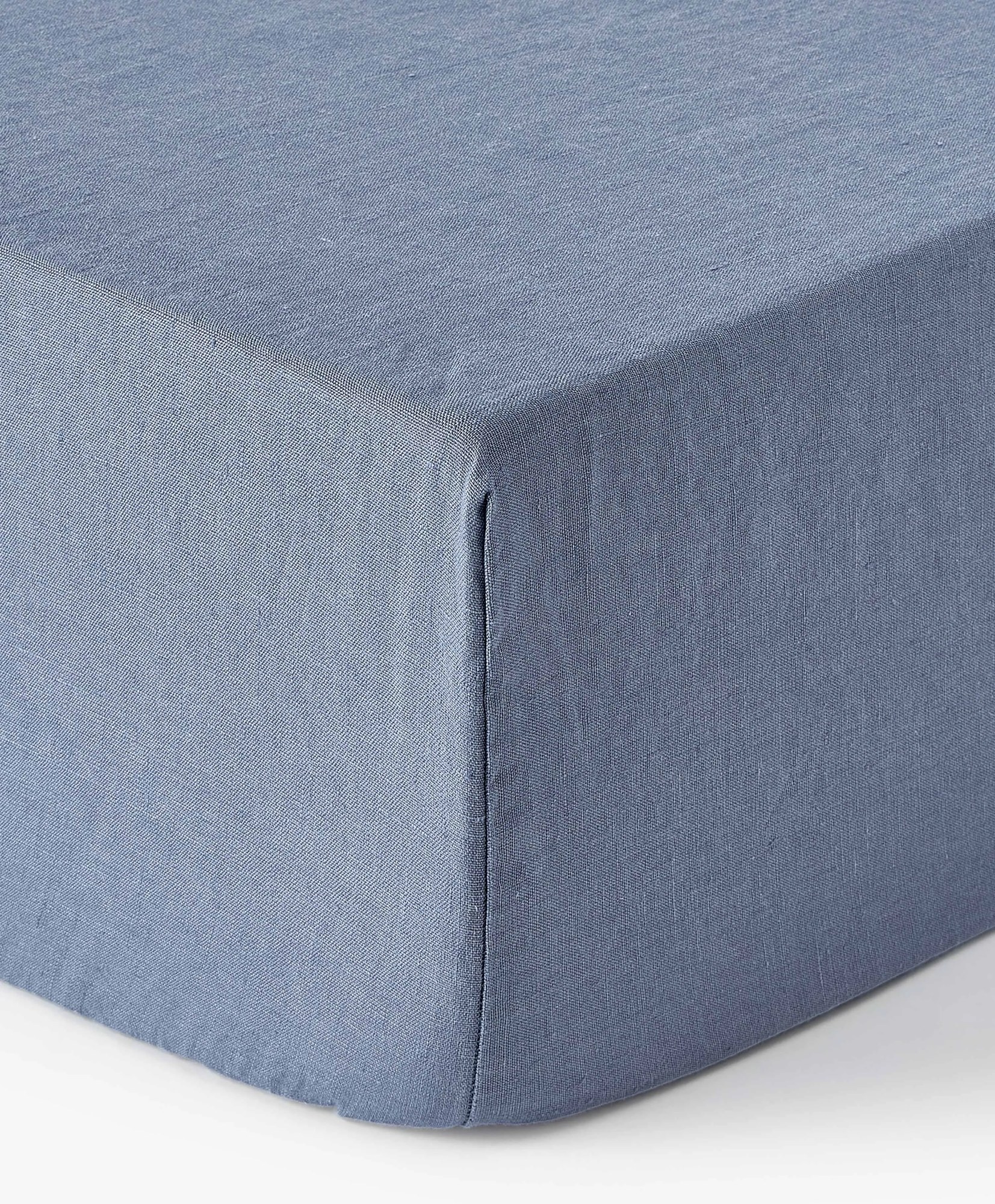 Elastická plachta na kontinentálnu posteľ z vypraného ľanu Airy