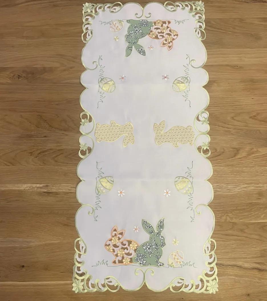 Veľkonočný obrus Vajíčka farebné 40x85cm TiaHome