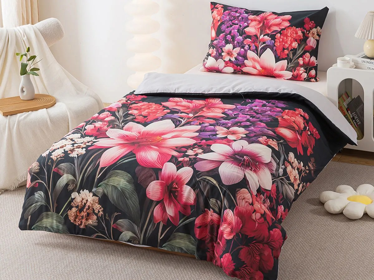 XPOSE® Bavlnené Renforcé obliečky KVETINOVÝ ZÁHON - fialové