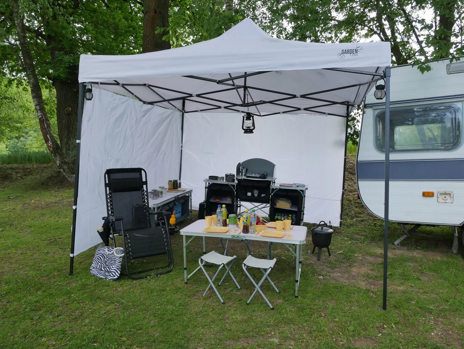 Garden Line 3 x 3 m biely komerčný stan *7465