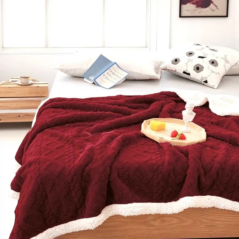 Hrejivá barančeková deka Homa KOBELA WINE