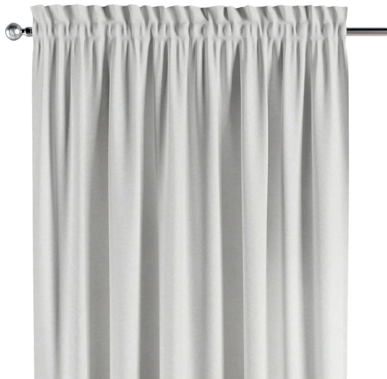 Záves s tunelom a volánom