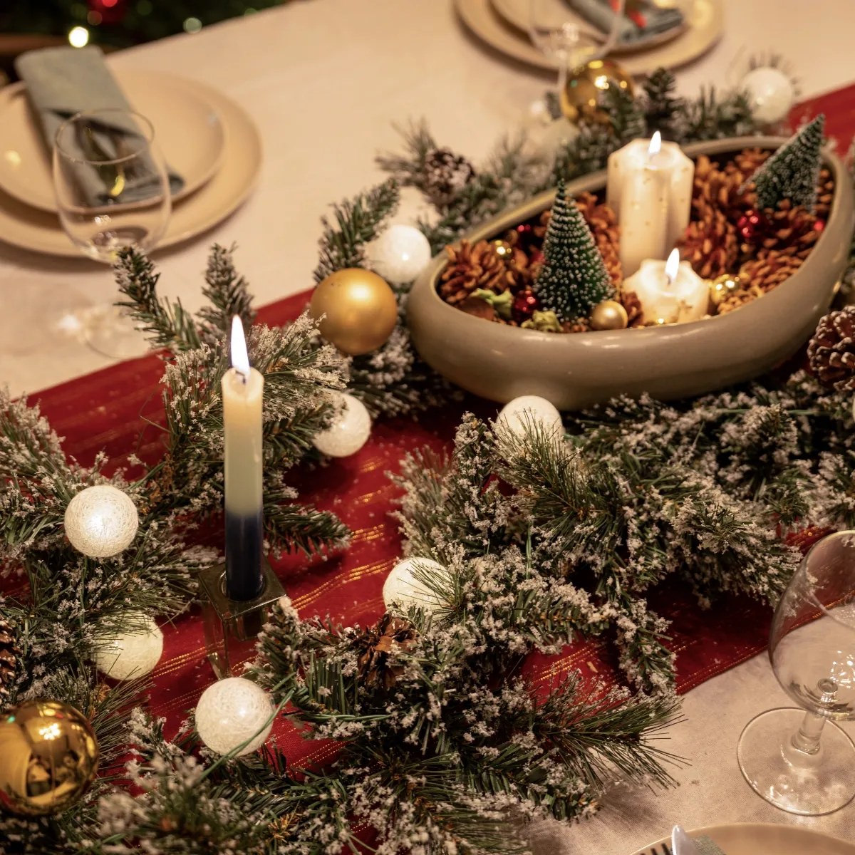 Vianočná girlanda biela so zlatou farbou 270 cm vrátane LED s časovačom - Jack