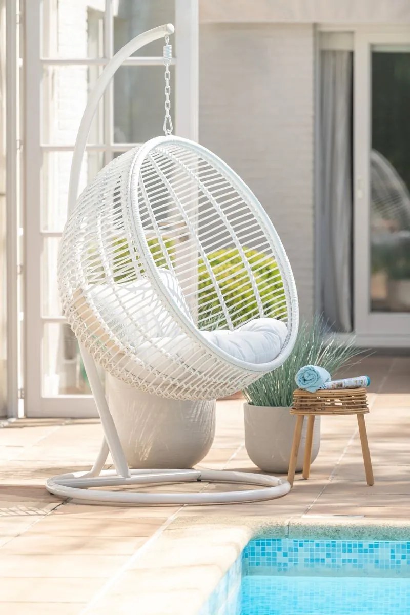 Závesné biele záhradné ratanové kreslo Lounge White -119*110*193 cm