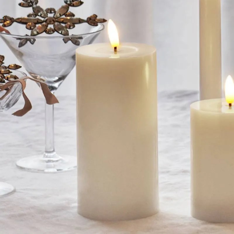 SIRIUS LED vosková sviečka Sille Ivory, 15 cm, biela, d. 7,5 cm