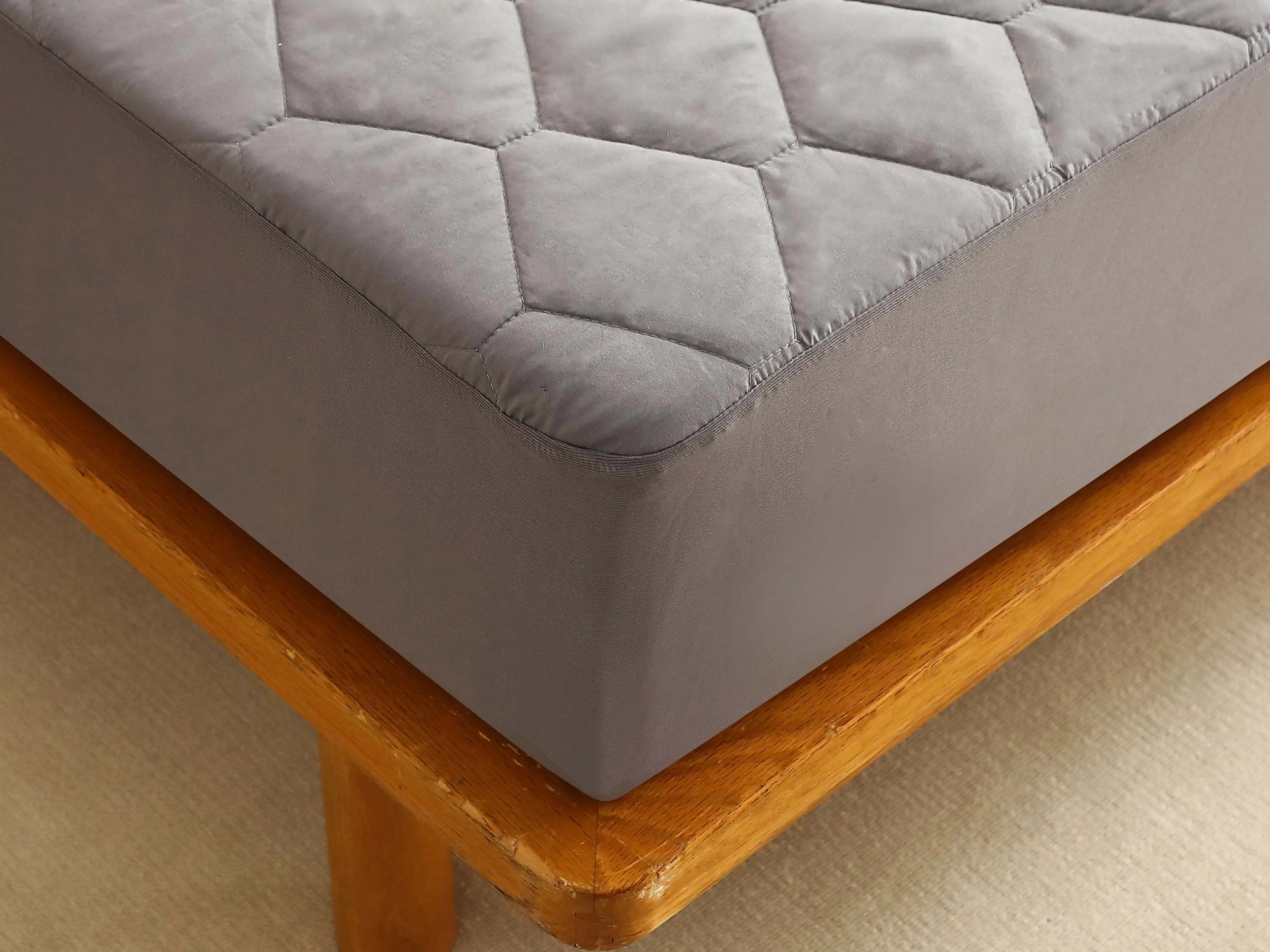 XPOSE® Prešívaný chránič matraca Exclusive - sivý 80x160 cm