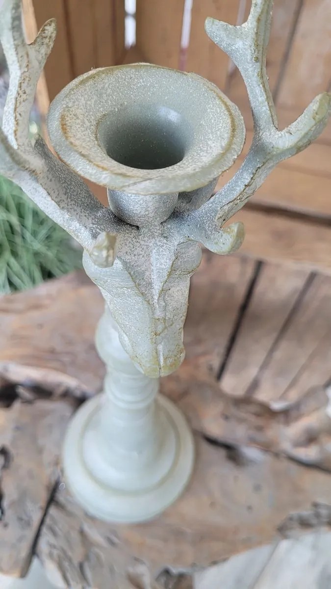 Šedý antik kovový svietnik ArtFerro s jeleňom - 13,5*13,5*43cm