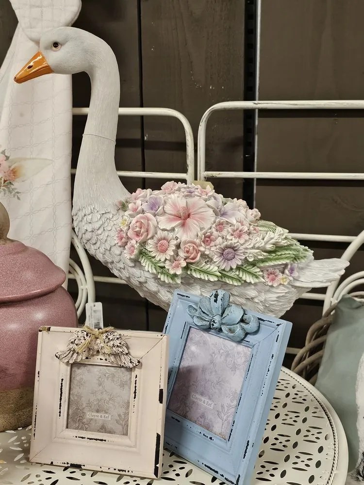 Ružový štvorcový drevený fotorámček s krídlami - 14*2*14 cm / 7*7 cm