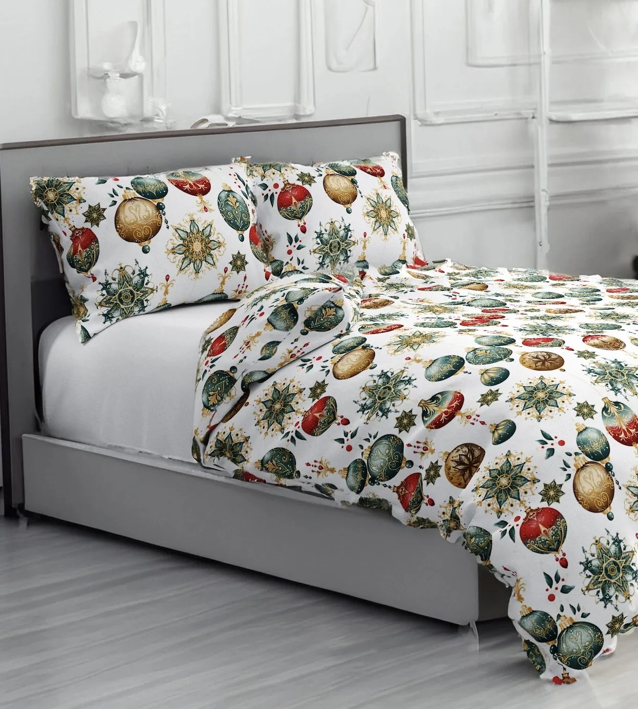 INTERMEDIC SK Posteľná obliečka Vianočná Guľa 140x200/70x90 cm