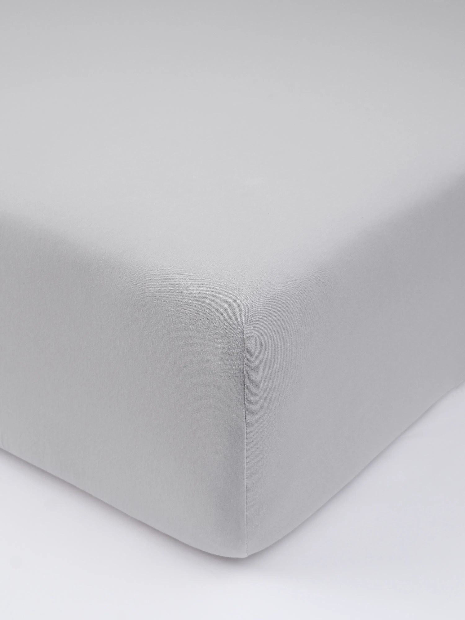Jersey plachta do postieľky s elastanom Deluxe 60 x 120 cm – svetlosivá