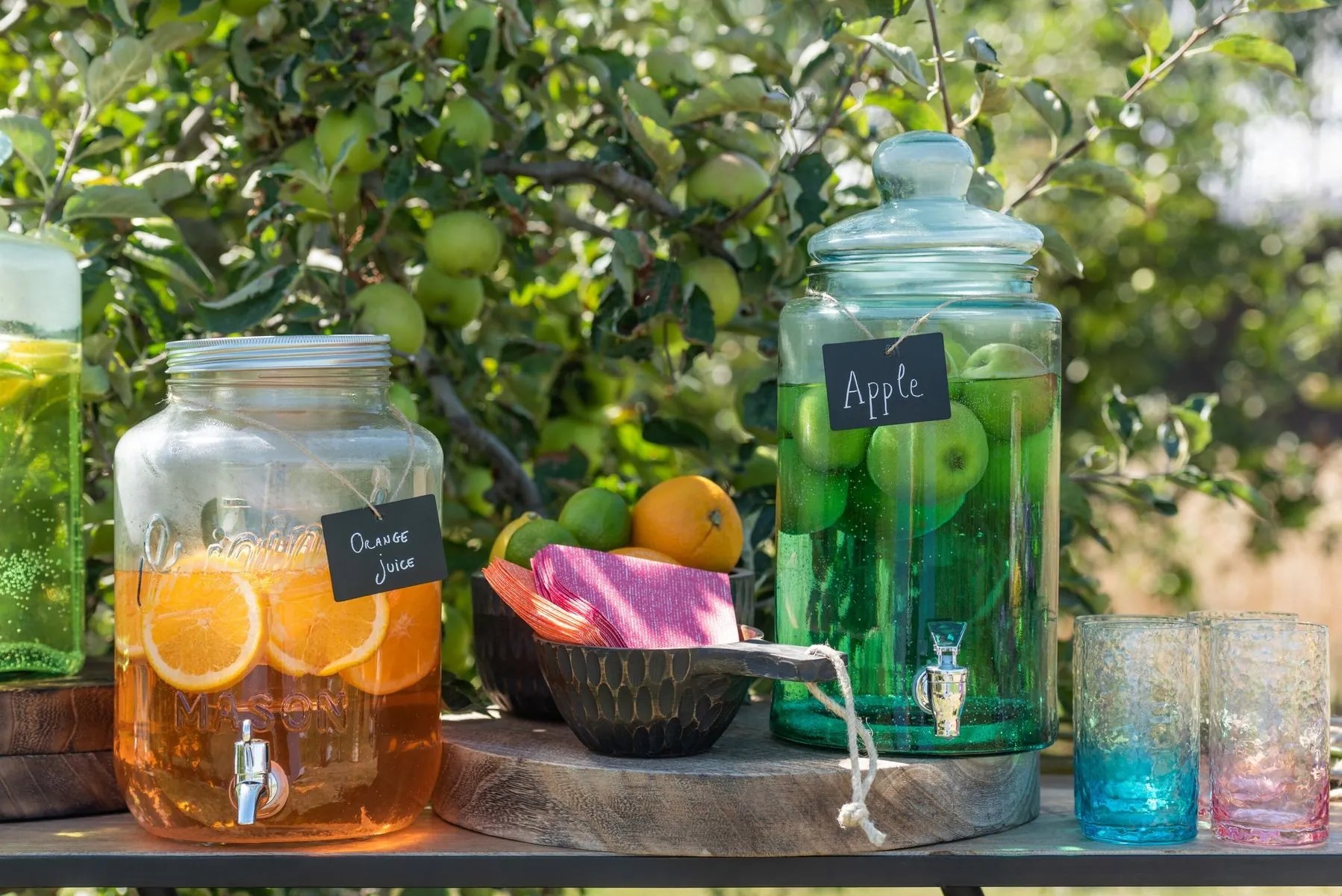 Nádoba na nápoje s kohútikom Love - 17 * 24 * 31cm